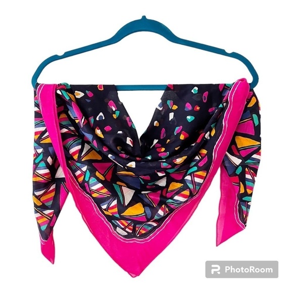 Ginnie Johansen Abstract Sails Print 32” Square Scarf - Picture 1 of 8